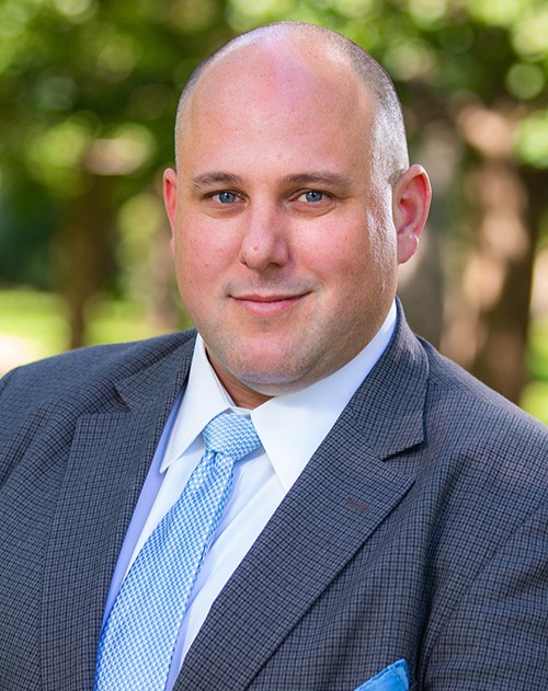 Headshot of Aaron Stebner