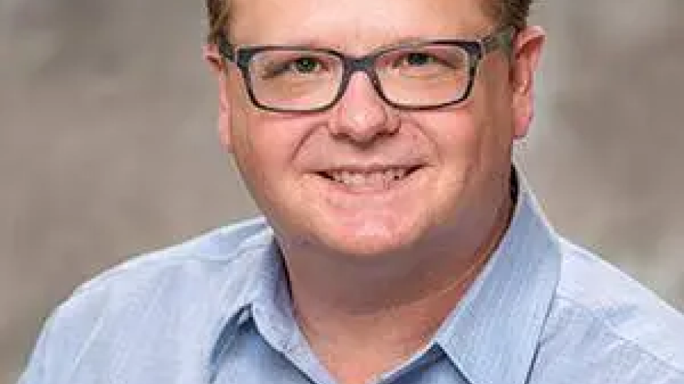  Portrait of Carson Meredith