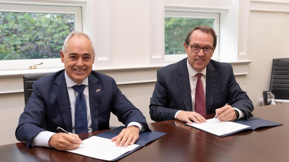 President Cabrera and Andres Sacristan, CEO of Cintra Global