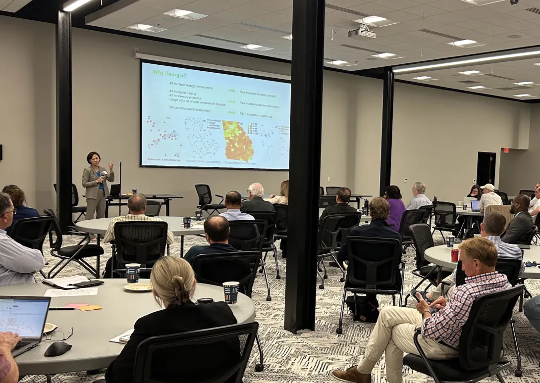 Yuanzhi Tang, Professor, and Strategic Energy Institute's Initiative Lead for Sustainable Resources presenting at the GEMs-3 and GRACE Workshop in Macon, GA