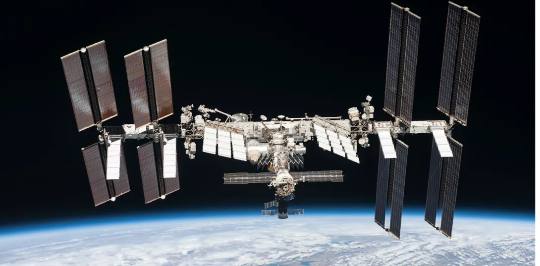  The International Space Station orbits Earth. NASA/Roscosmos